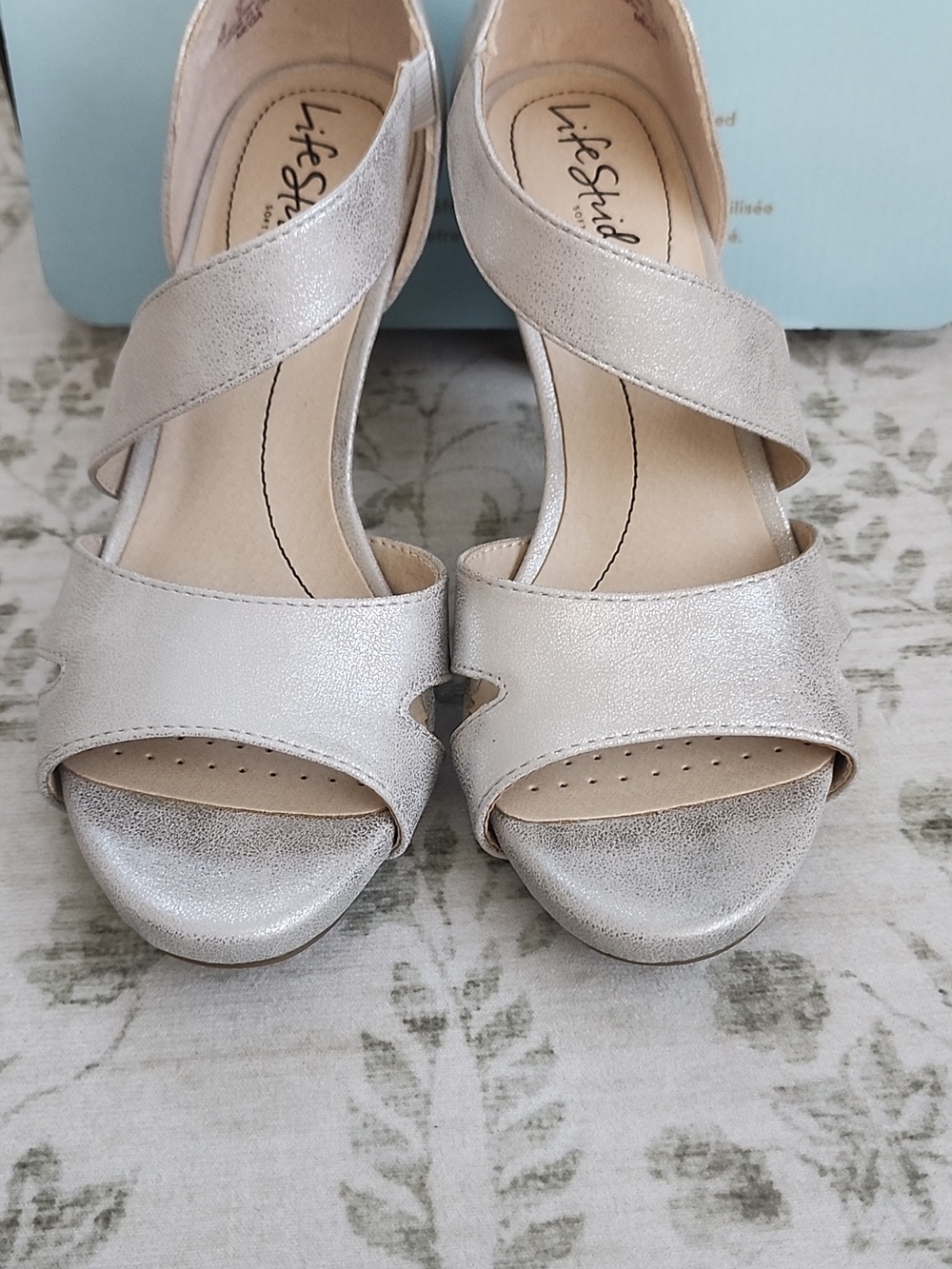 Life Stride Silver Metallic Slingback Heels - Picture 2 of 4
